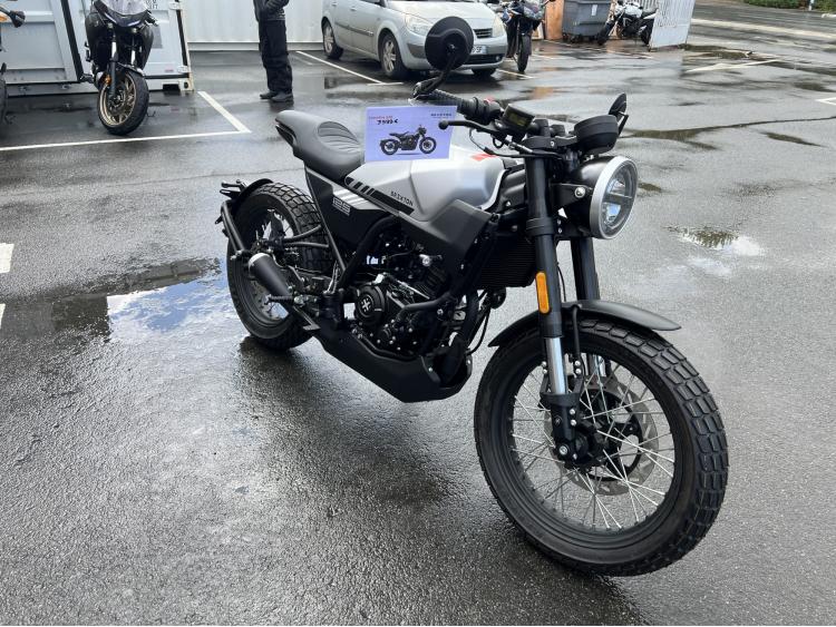BRIXTON CROSSFIRE 125